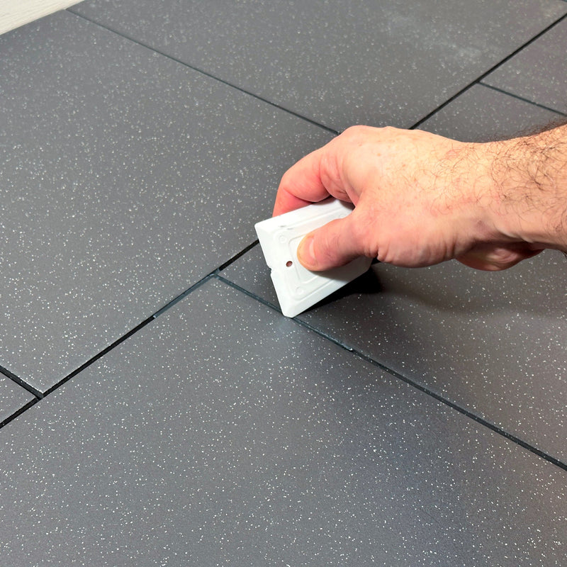 Laad de afbeelding in de Galerij-viewer, Twist &amp; Grout  - Tile Grout Repair Kit - Floor Fix Pro #
