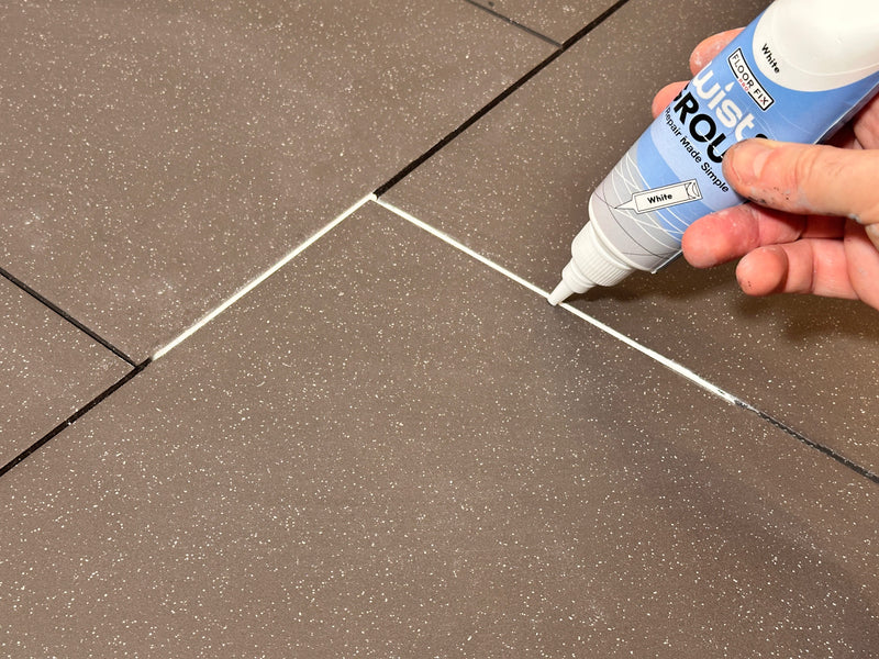 Laad de afbeelding in de Galerij-viewer, Twist &amp; Grout  - Tile Grout Repair Kit - Floor Fix Pro #
